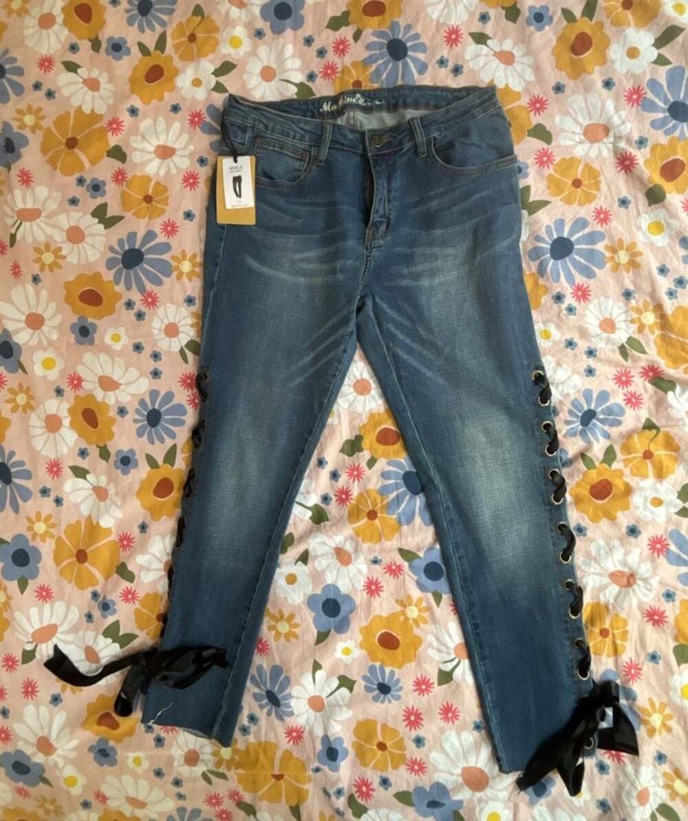 Machine Jeans Ankle Skinny Jeans with Side Ribbon Lace-Up Detail